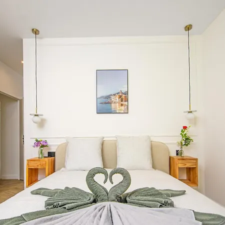 Deluxe - Monaco - Vue Jardin